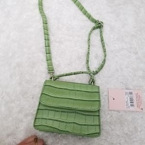 Green croc fashion nova purse